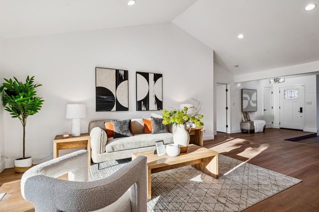 9829 Davona Dr, San Ramon, CA 94583