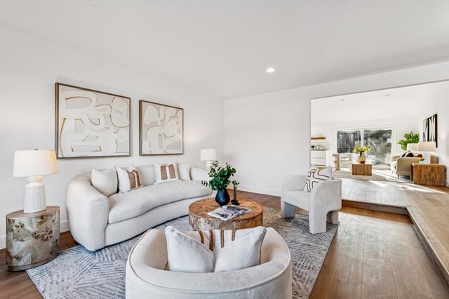 9829 Davona Dr, San Ramon, CA 94583