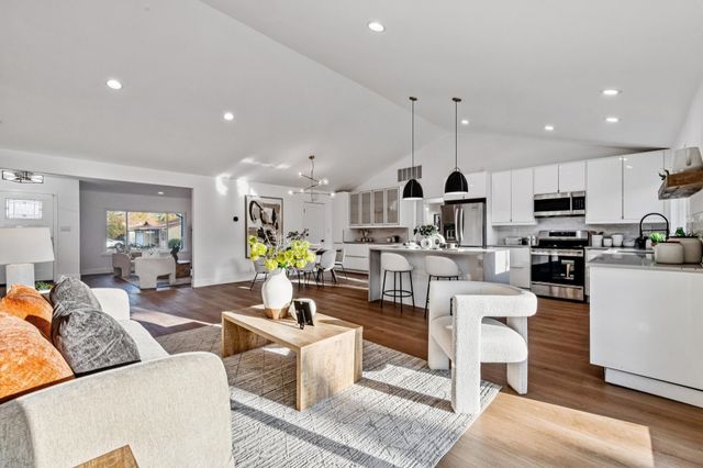 9829 Davona Dr, San Ramon, CA 94583