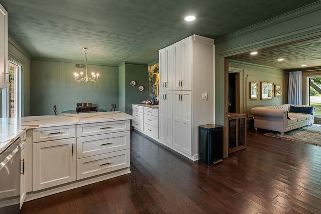 1289 S Waco Street, Van Alstyne, TX 75495