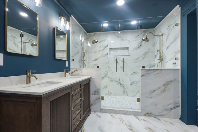 1289 S Waco Street, Van Alstyne, TX 75495
