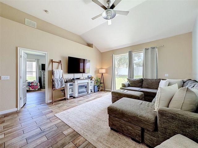 8230 WOODVINE CIRCLE, Lakeland, FL 33810