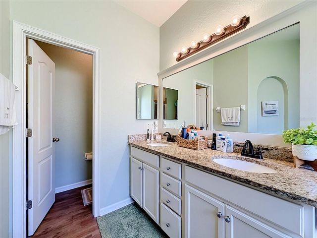 8230 WOODVINE CIRCLE, Lakeland, FL 33810