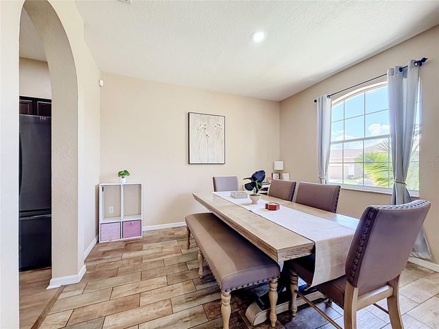8230 WOODVINE CIRCLE, Lakeland, FL 33810