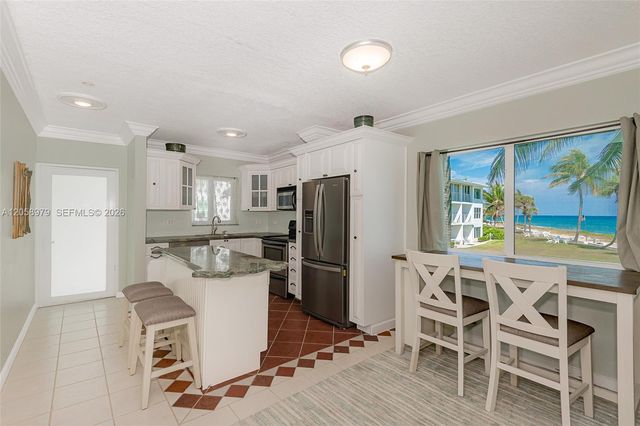 1041 Hillsboro Mile 2 2, Hillsboro Beach, FL 33062
