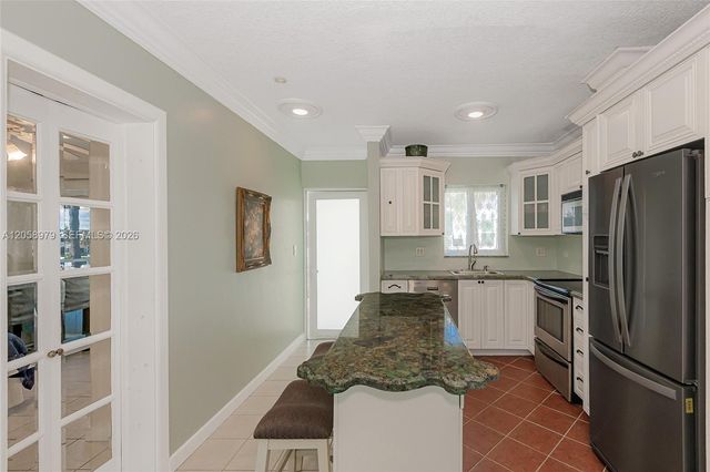 1041 Hillsboro Mile 2 2, Hillsboro Beach, FL 33062