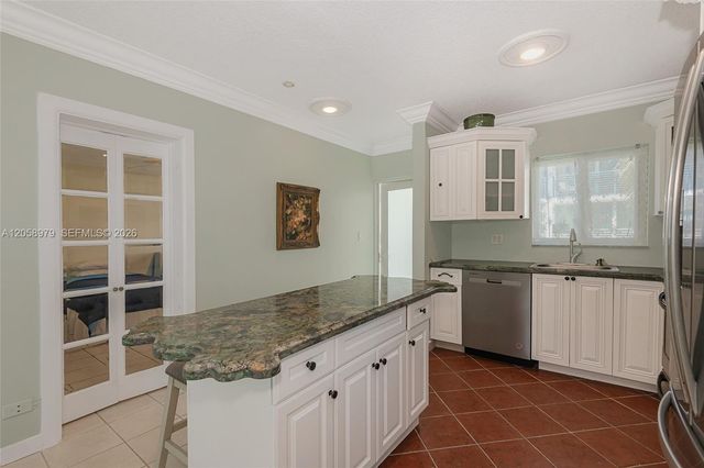 1041 Hillsboro Mile 2 2, Hillsboro Beach, FL 33062