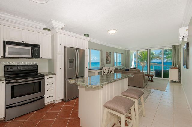 1041 Hillsboro Mile 2 2, Hillsboro Beach, FL 33062