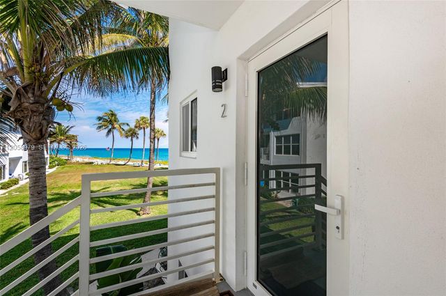 1041 Hillsboro Mile 2 2, Hillsboro Beach, FL 33062