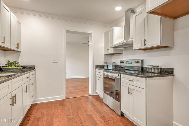 710 Rock Springs Drive, Kingsport, TN 37664