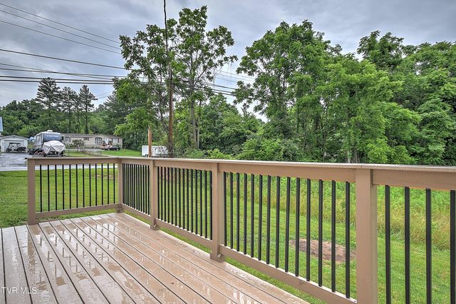 710 Rock Springs Drive, Kingsport, TN 37664