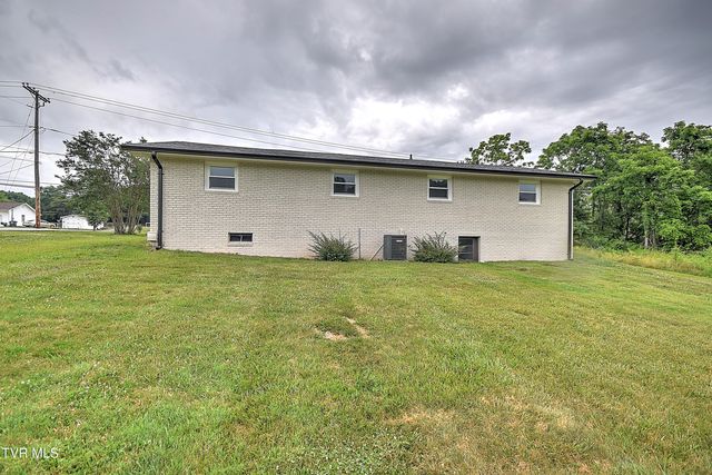 710 Rock Springs Drive, Kingsport, TN 37664