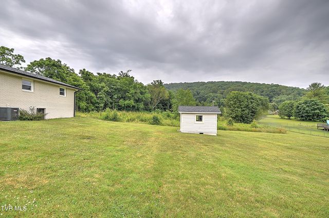 710 Rock Springs Drive, Kingsport, TN 37664