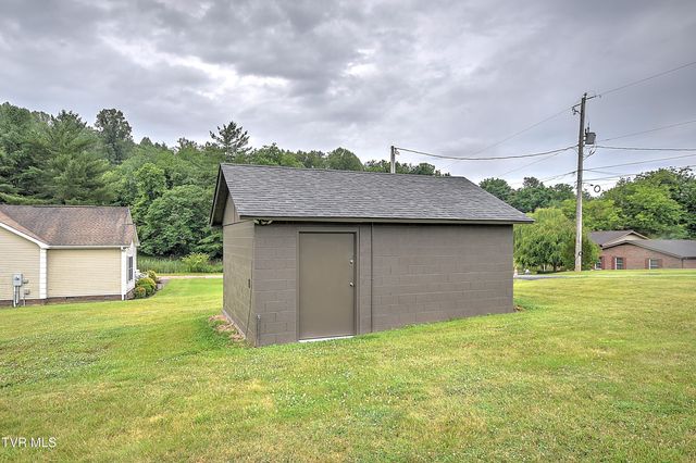 710 Rock Springs Drive, Kingsport, TN 37664