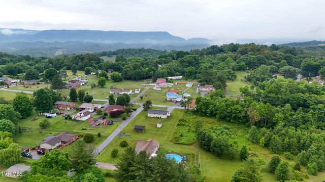 710 Rock Springs Drive, Kingsport, TN 37664