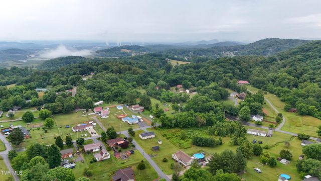 710 Rock Springs Drive, Kingsport, TN 37664