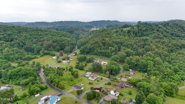 710 Rock Springs Drive, Kingsport, TN 37664