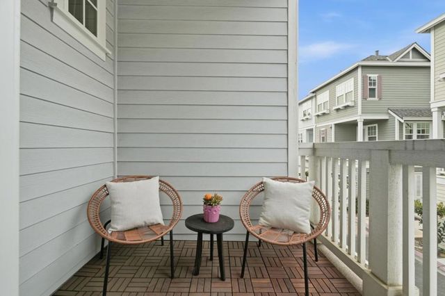 217 Orbit Way, Mountain View, CA 94043