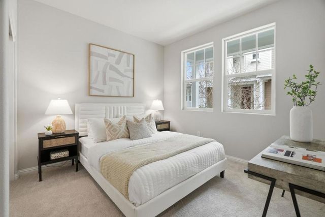 217 Orbit Way, Mountain View, CA 94043