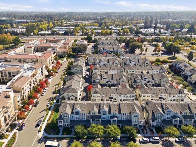 217 Orbit Way, Mountain View, CA 94043