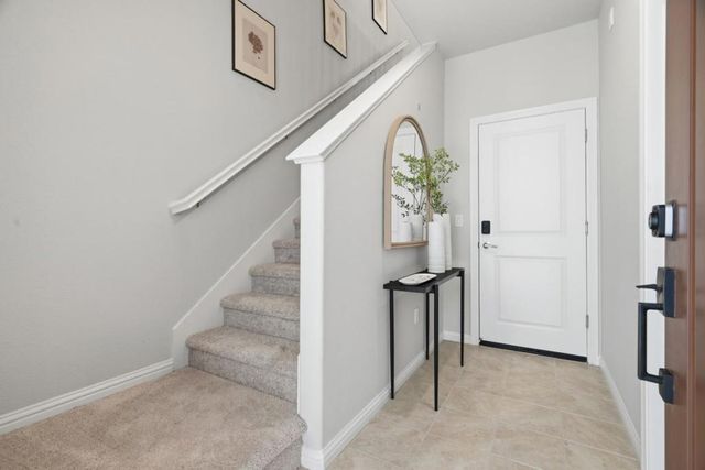 217 Orbit Way, Mountain View, CA 94043