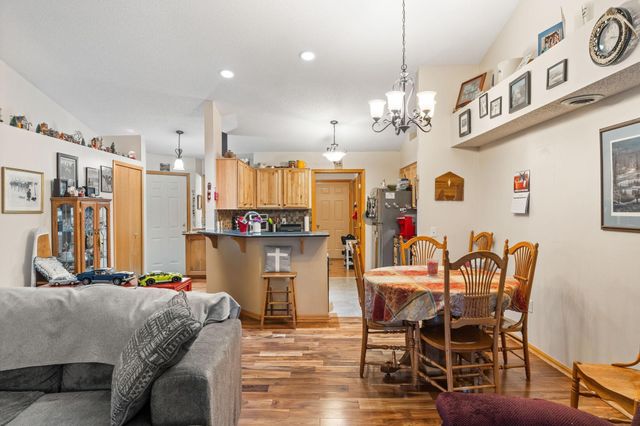 14522 Europa Way, Apple Valley, MN 55124