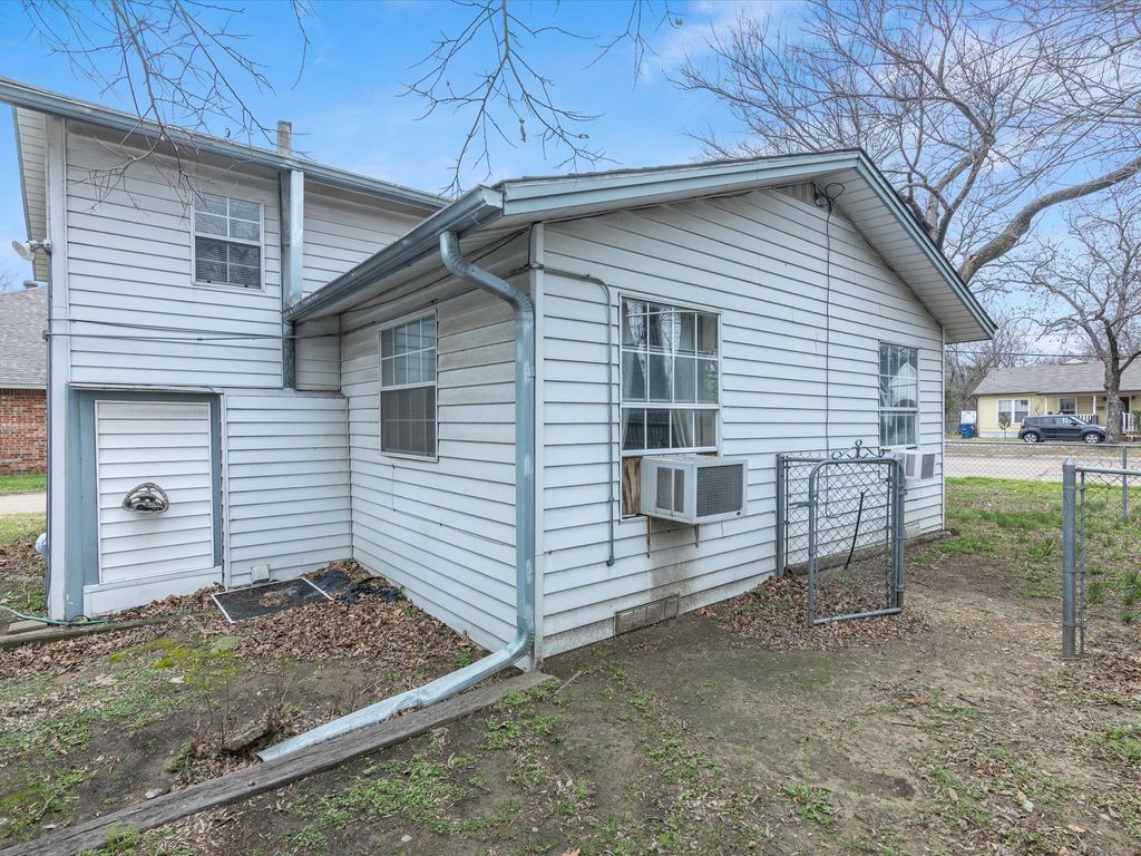 property-img