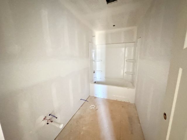 18 Echo Ridge, Oak Grove, KY 42262