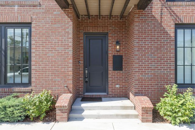 1520 Edgehill Ave, Nashville, TN 37212