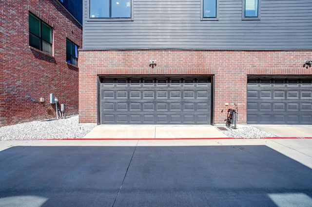 2808 Addison Park Lane, Fort Worth, TX 76110