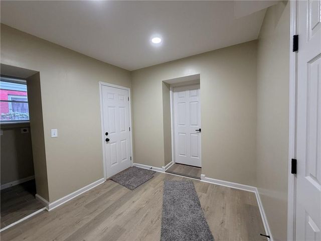 2450 Olive Street, Kansas City, MO 64127