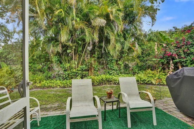 1775 ANNANDALE Circle, Royal Palm Beach, FL 33411