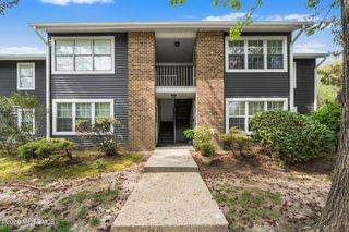 8 Lafayette Court, North Brunswick, NJ 08902