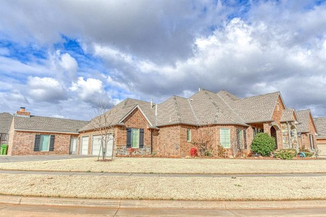 2233 War Eagle Lane, Yukon, OK 73099