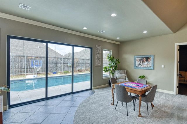 2233 War Eagle Lane, Yukon, OK 73099