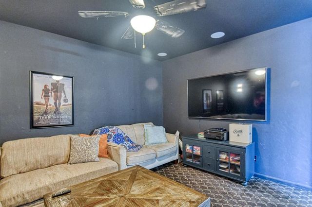 2233 War Eagle Lane, Yukon, OK 73099