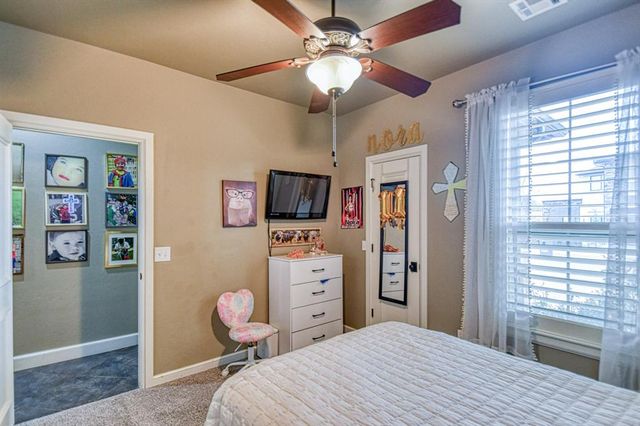 2233 War Eagle Lane, Yukon, OK 73099