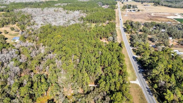 COMMONWEALTH AVENUE N, Polk City, FL 33868