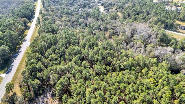 COMMONWEALTH AVENUE N, Polk City, FL 33868