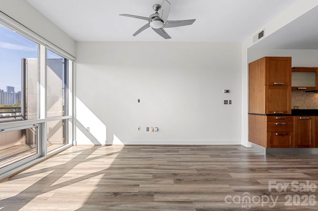 1133 Metropolitan Avenue 619, Charlotte, NC 28204