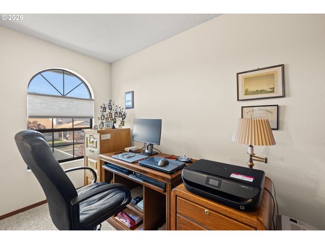 2112 Ne 158TH Ave, Portland, OR 97230