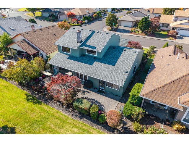 2112 Ne 158TH Ave, Portland, OR 97230