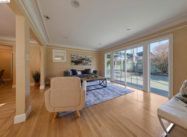 1134 1134 Lovell Ct, Concord, CA 94520