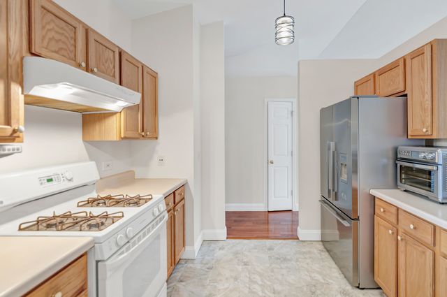 3355 Blue Ridge Drive, Carpentersville, IL 60110