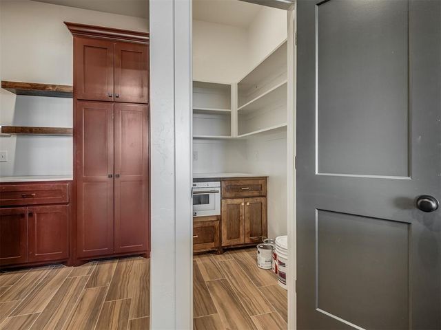 5101 Misty Wood Lane, Mustang, OK 73064