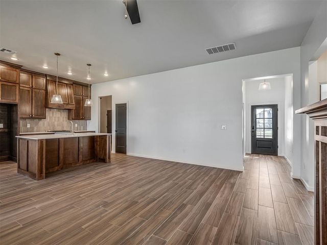 5101 Misty Wood Lane, Mustang, OK 73064