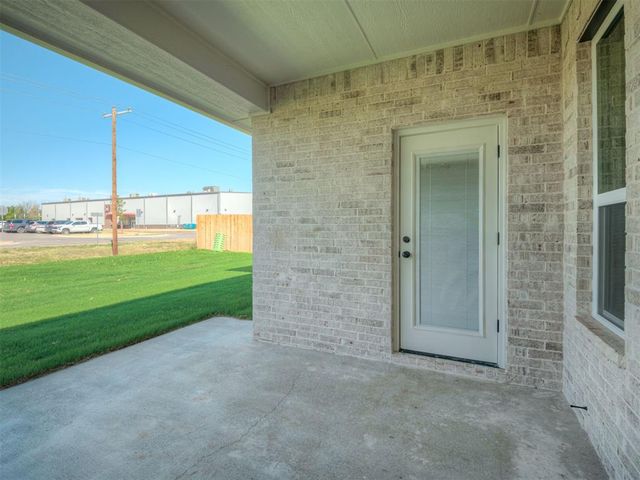 5101 Misty Wood Lane, Mustang, OK 73064