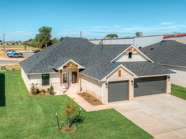 5101 Misty Wood Lane, Mustang, OK 73064