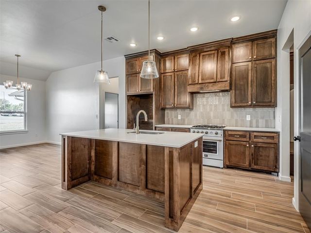 5101 Misty Wood Lane, Mustang, OK 73064