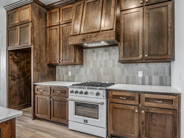 5101 Misty Wood Lane, Mustang, OK 73064